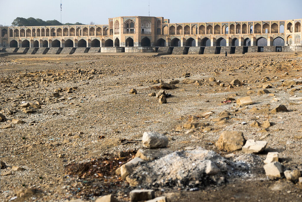 مسئولان نخواستند هشدارهای بحران را ببینند و بشنوند - اصفهان زیبا