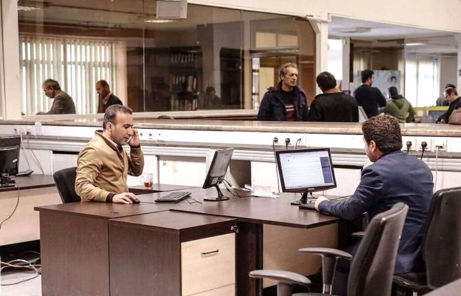 ساعت کاری کارمندان تغییر می‌کند