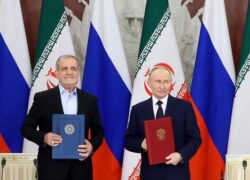 پوتین معاهده راهبردی با ایران را امضا کرد