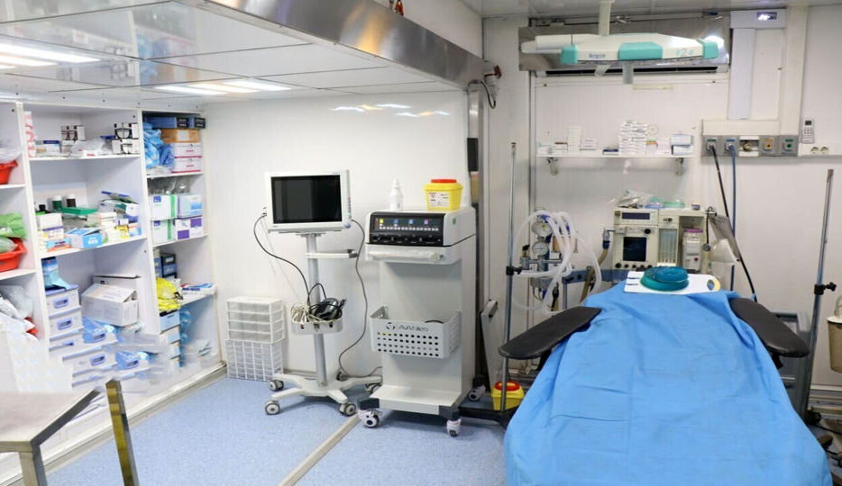 نوسازی تجهیزات پزشکی و مقابله با پرداخت‌های غیرقانونی؛ در اولویت