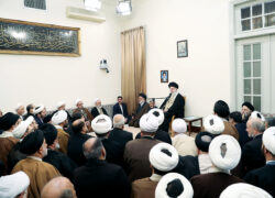 مراقب حفظ هویت حوزهها باشیم مراقب حفظ هویت حوزهها باشیم