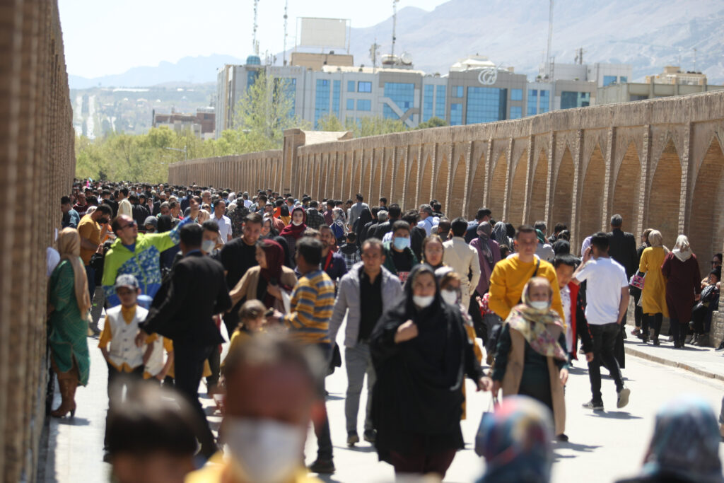 زبان مردم و دغدغه‌های هویتی - اصفهان زیبا