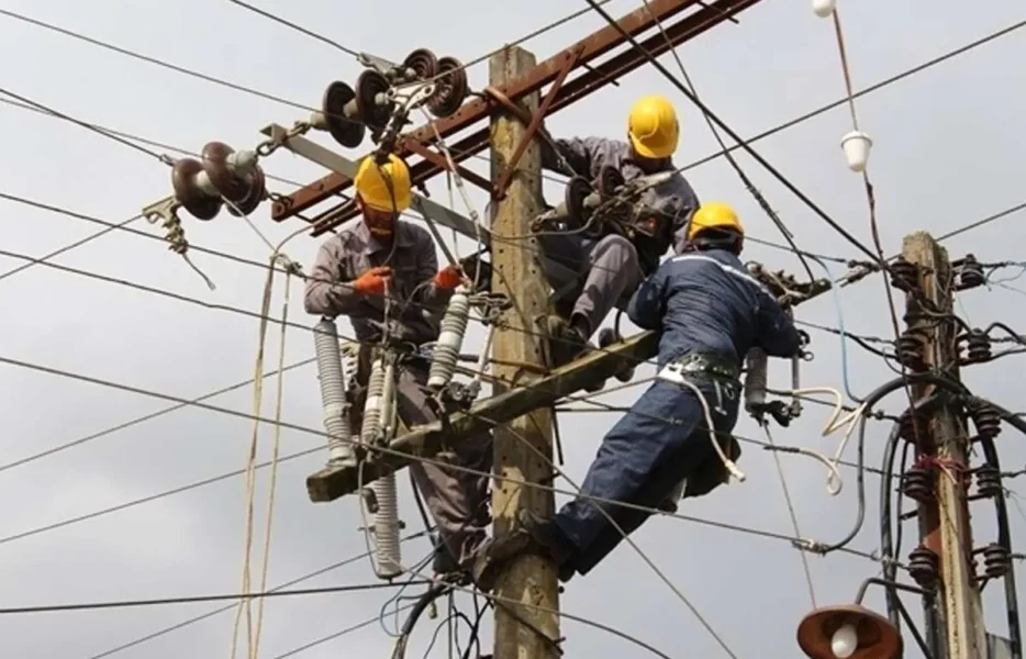 تمهیدات مخابرات برای مقابله با قطعی برق و اینترنت