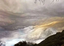 ماجرای «ابرهای ناشناس» در آسمان ایران