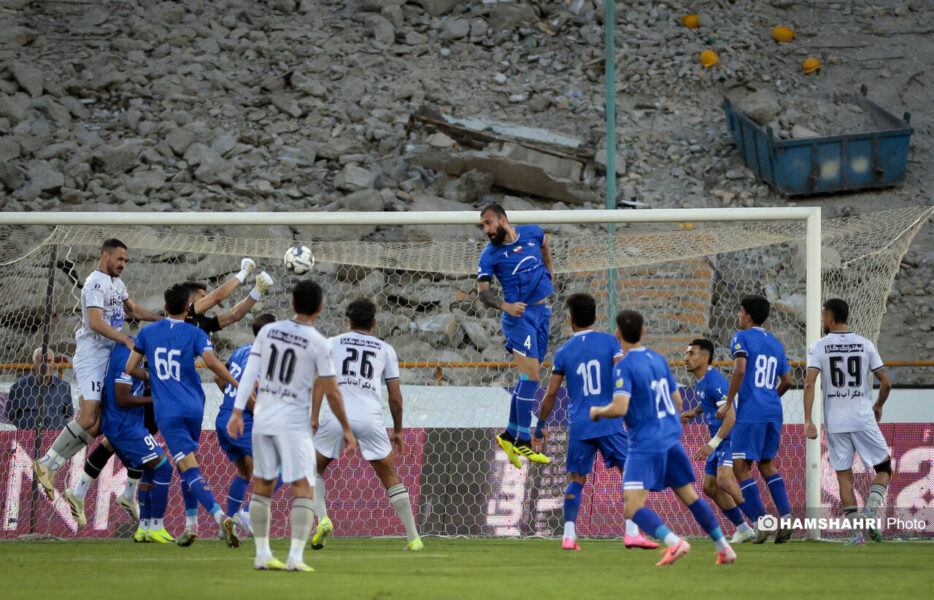 مذاکرات استقلال برای بزرگ‌ترین خرید سال