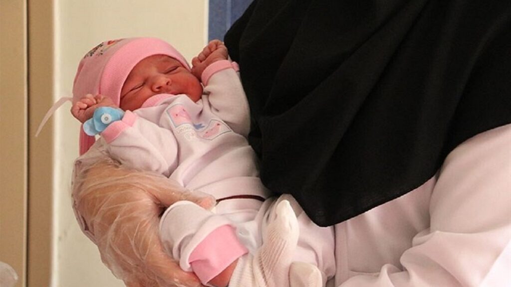 کاهش بار اقتصادی و درمانی از دوش نظام سلامت با توجه به جایگاه ماماها - اصفهان زیبا