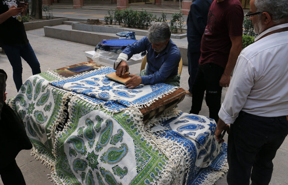 گذری برای ترویج فرهنگ صنایعدستی و هنر مردم اصفهان گذری برای ترویج فرهنگ صنایعدستی و هنر مردم اصفهان