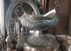 در همه شاخههای قلمزنی ماهرم در همه شاخههای قلمزنی ماهرم