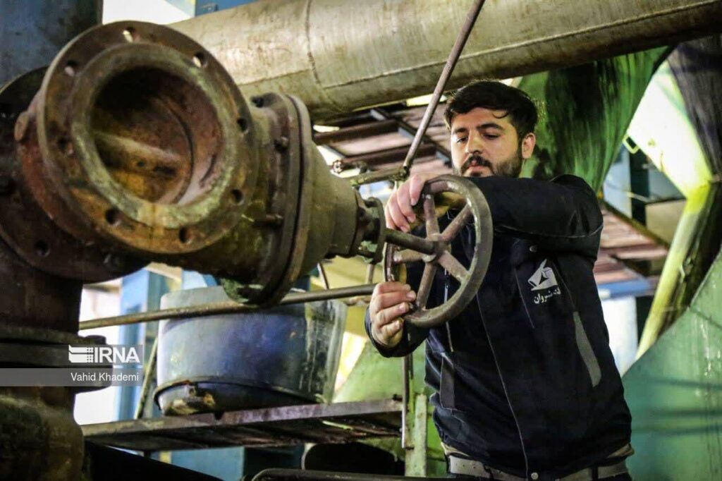 فعالان اقتصادی اصفهان در انتظار بسته حمایتی - اصفهان زیبا