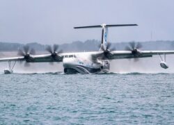 اولین هواپیمای آب‌نشین ایران