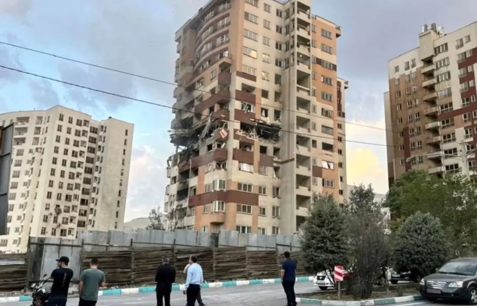 ژستِ دروغین یک «متجاوز»