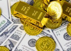 قیمت دلار امروز ۵ تیر کاهش یافت