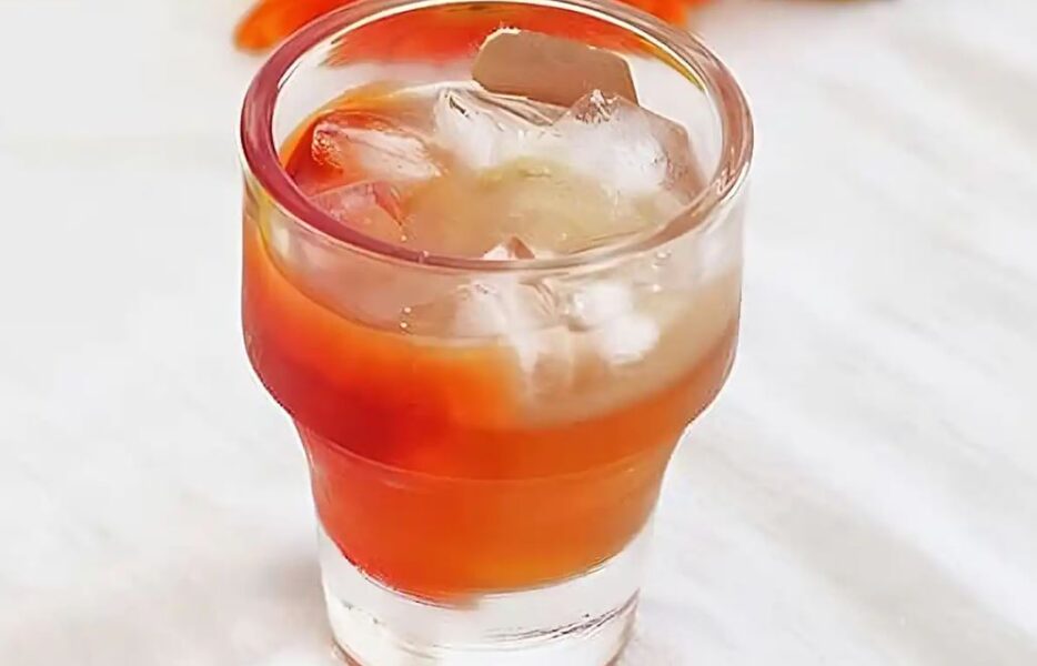 طرز تهیه شربت به لیمو خانگی مخصوص روزهای گرم
