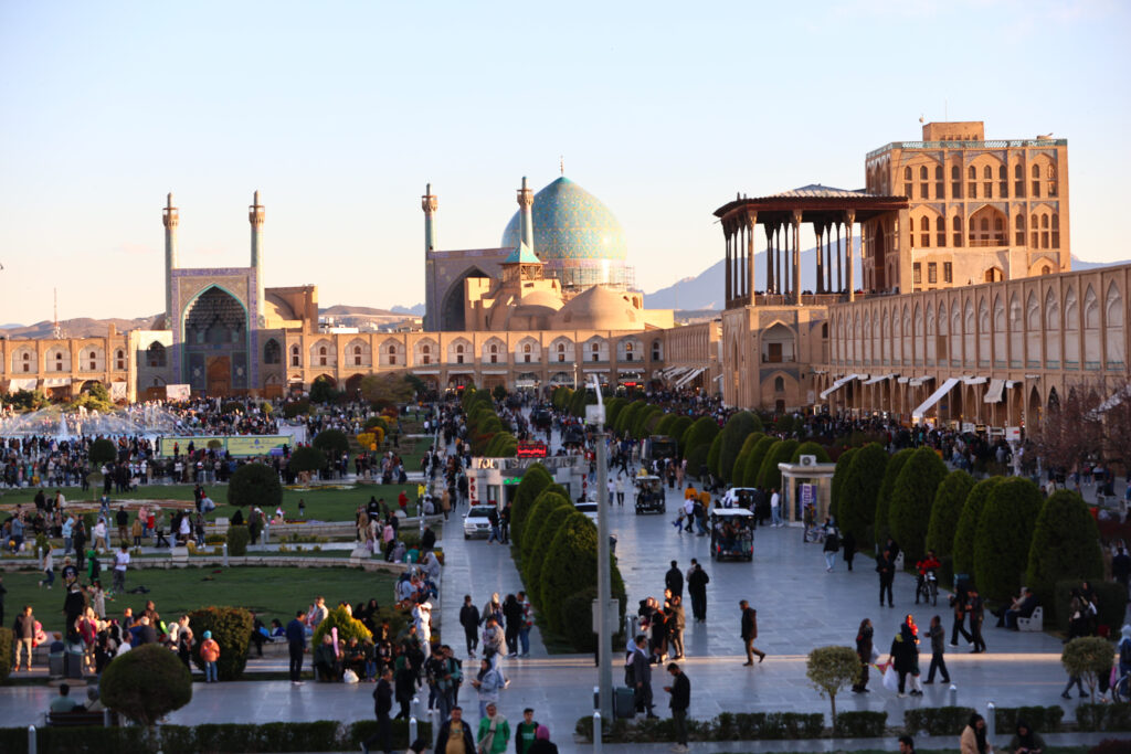 جایگاه مدیریت استانی اصفهان در نقش‌آفرینی جهانی - اصفهان زیبا