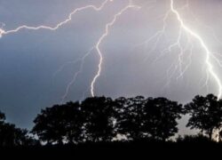 هشدار رگبار و رعدوبرق در استان‌های مختلف