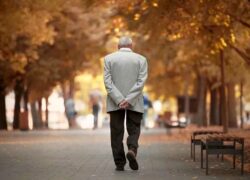 ۷ نشانه‌ای که از پیری سالم خبر می‌دهند