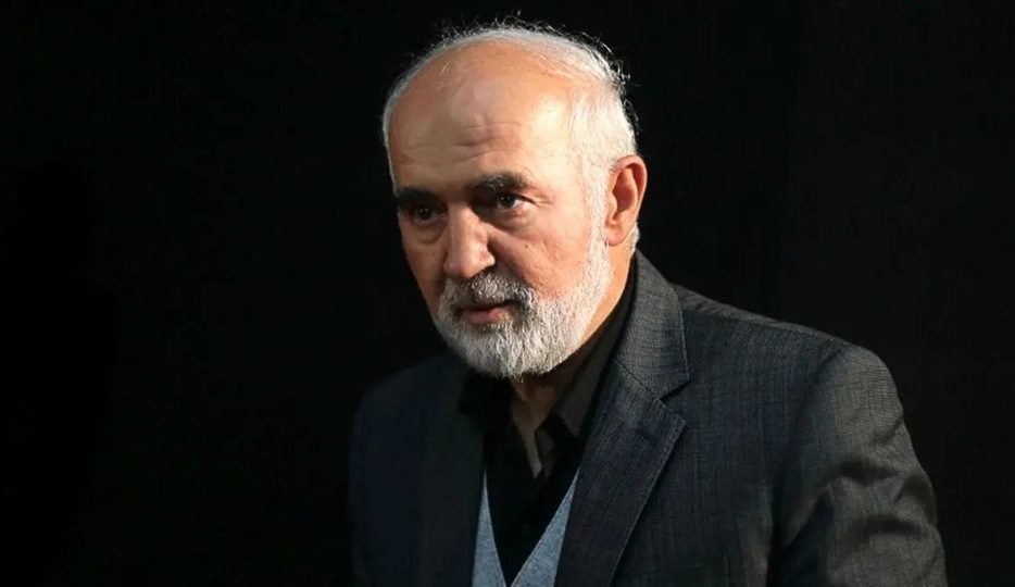 مردی که زیاد می&zwnj;دانست