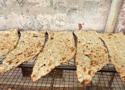 استاندار اصفهان علت افزایش قیمت نان را بیان کرد