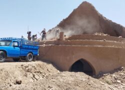 آغاز مرمت یخچال تاریخی مهاباد اردستان