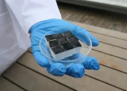 اختراع اسفنجی که آب دریا را شیرین می‌کند