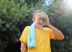 ترفندهای مهم برای مقابله با گرمازدگی