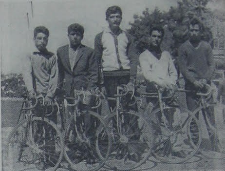 دوچرخه‌سواران اصفهانی و رکاب‌زدن در تعطیلات عید نوروز