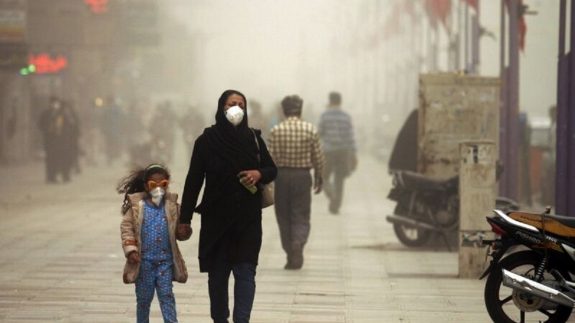 ماسک‌های معمولی و دستمال، مانع آلودگی هوا نمی‌شوند