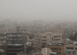 هوای اصفهان برای گروه‌های حساس ناسالم است