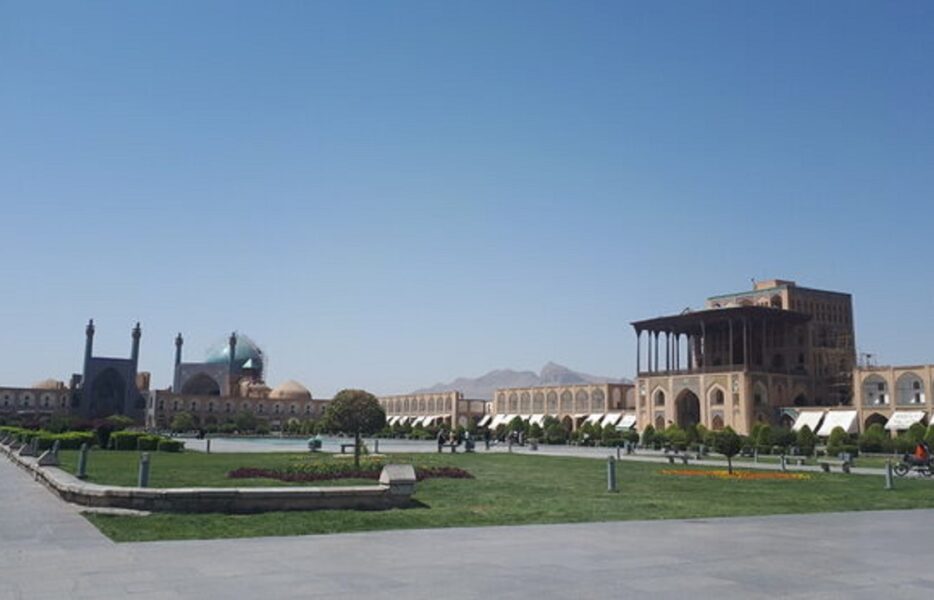 کیفیت هوای اصفهان قابل قبول است