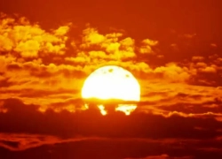 اصفهان 2 درجه گرم‌تر می‌شود