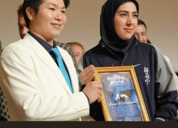 حجابم در صحنه‌‌های جهانی افتخار آفرید