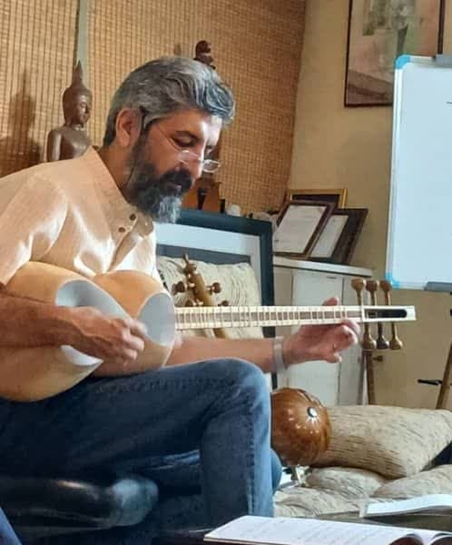 32 سال آموزش موسیقی در ناژوان 32 سال آموزش موسیقی در ناژوان