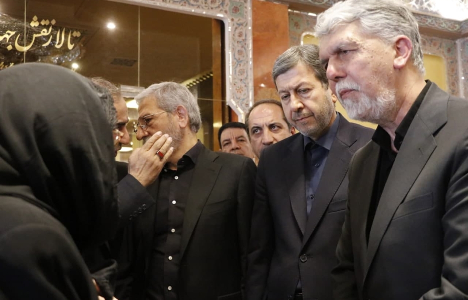 آثار استاد فرشچیان شعر مصورند