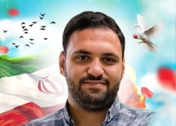 مادری که پسرش را به آسمان سپرد