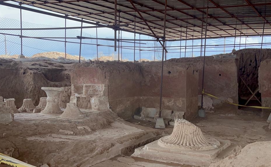 آغاز عملیات مرمت آتشکده تاریخی «ویگل» در آران و بیدگل