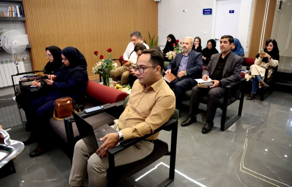 ناتوانی بیمه‌ها در پرداخت به‌موقع