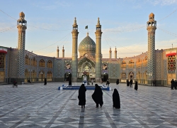 امامزاده هلال بن علی(ع) آران و بیدگل کجاست؟ امامزاده هلال بن علی(ع) آران و بیدگل کجاست؟