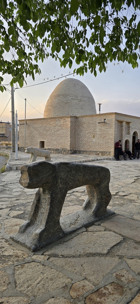 روستای مشهد کاوه چادگان کجاست؟