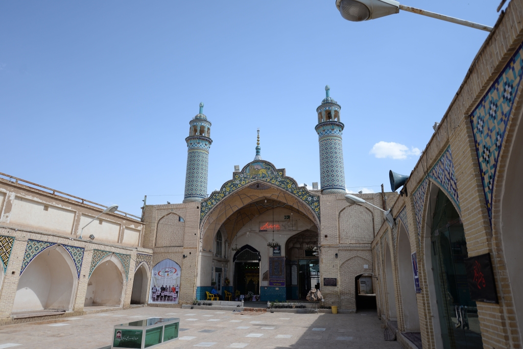 مقبره امامزاده سلطان امیراحمد(ع) کاشان کجاست؟
