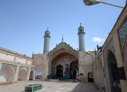 مقبره امامزاده سلطان امیراحمد(ع) کاشان کجاست؟