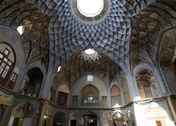 تیمچه امین‌الدوله بازار کاشان کجاست؟