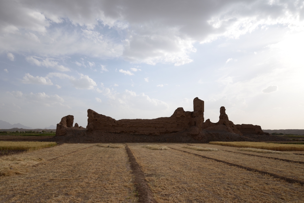 روستای مزرعه امام نائین کجاست؟