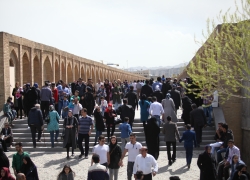 عبور از خاطره؛ ورود به بحران
