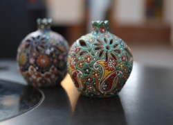 مینا و سفال؛ دو یار زیباییساز مینا و سفال؛ دو یار زیباییساز