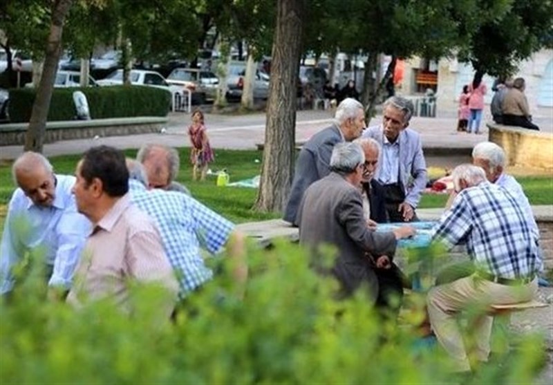 بازنشستگان تامین اجتماعی منتظر واریزی غیرمنتظره در شهریور باشند