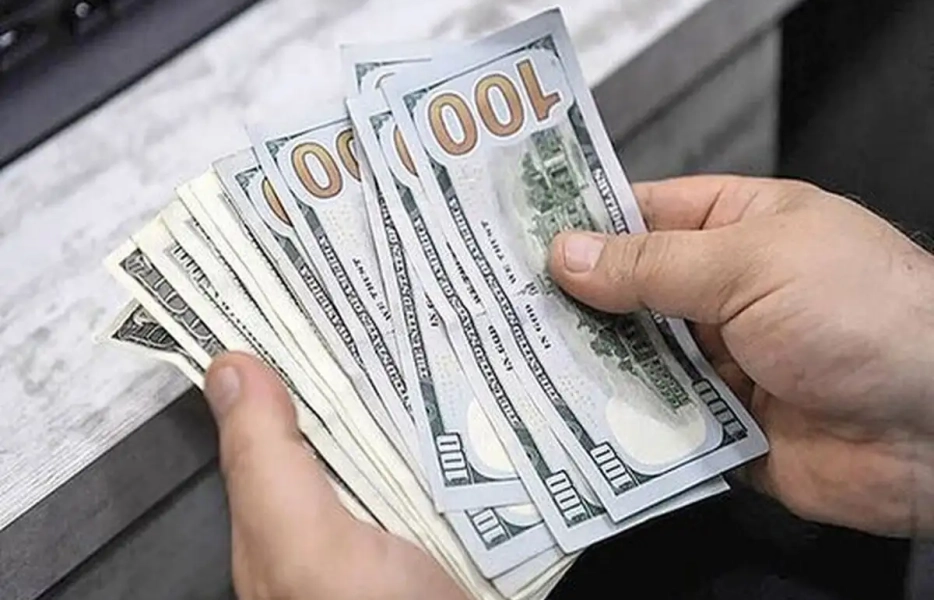 تأثیر افزایش سود بانکی بر مدیریت نرخ ارز