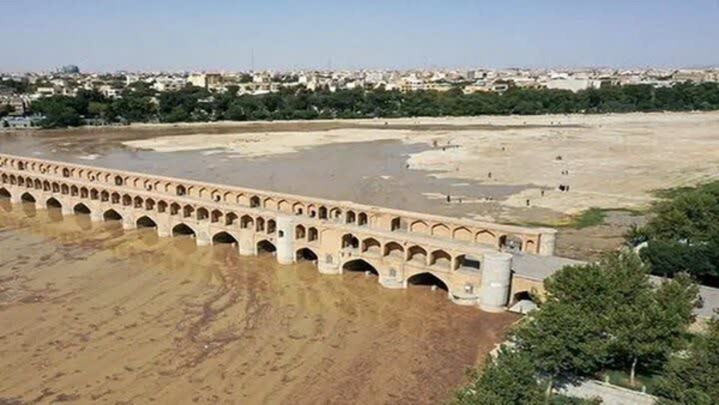 رؤیای جمعی ناجی زاینده‌رود؟ - اصفهان زیبا