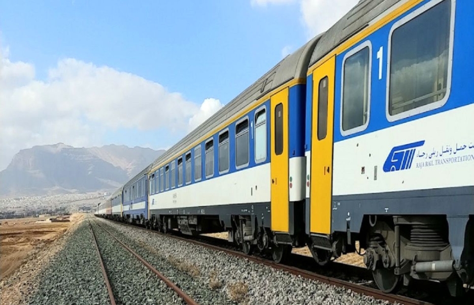 پیش‌فروش بلیت قطارهای مهرماه از فردا آغاز می‌شود 