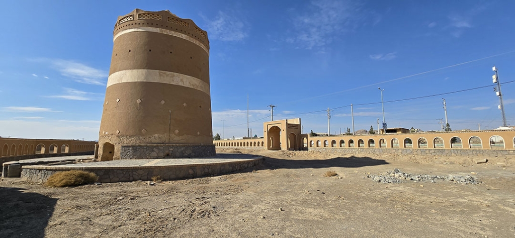 کبوترخانه روستای مالواجرد جرقویه کجاست؟