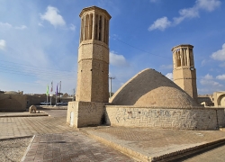 آب انبار محمدیه نائین کجاست؟